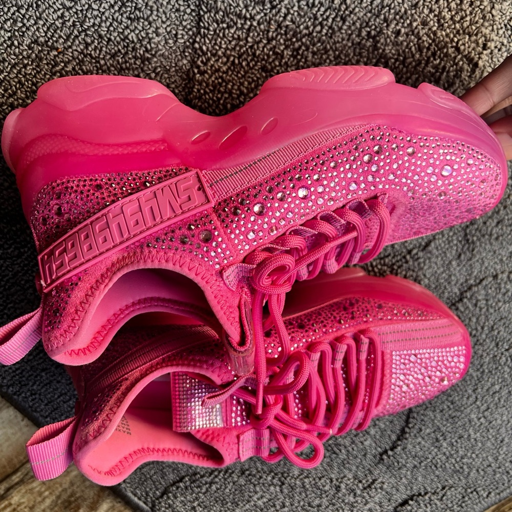 Steve Madden size 6 never worn